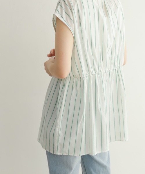 URBAN RESEARCH DOORS（アーバンリサーチドアーズ）の「ウエストギャザーストライプシャツ（シャツ/ブラウス・レディース・ブルー/グリーン・MEDIUM）」の22枚目の写真
