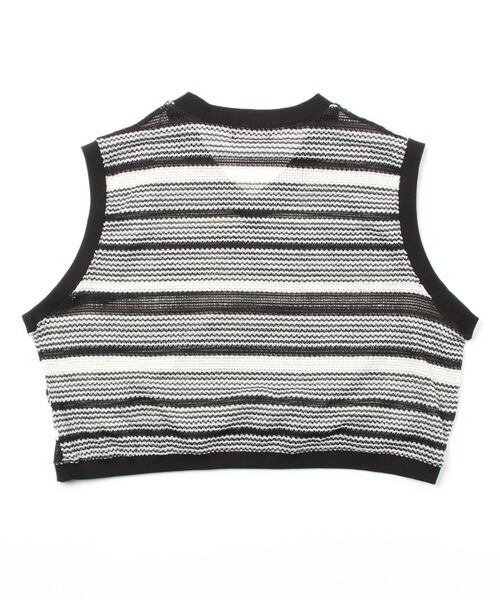 Chikashitsu +（チカシツプラス）の「【Chikashitsu +/チカシツプラス】cropped box border vest/クロップドベスト 短丈ベスト ボーダーベスト Vネックベスト 重ね着 レイヤード ショートベスト（ベスト・メンズ・ブルー/ブラック・ONE SIZE）」の6枚目の写真
