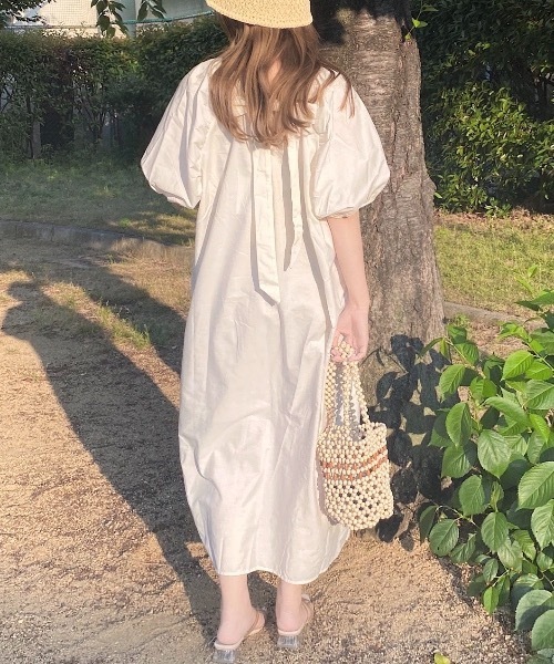 shopnikoniko（ショップニコニコ）の「ワンピース 夏 ロング丈 半袖 バックリボン パフスリーブ リボン（ワンピース・レディース・パープル/ホワイト・フリー）」の17枚目の写真