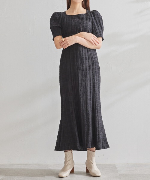 ADIRA(アディラ)の「ポコポコチェックマーメイドワンピ(ワンピース・レディース・ブルー/ブラック・MEDIUM)」の2枚目の写真