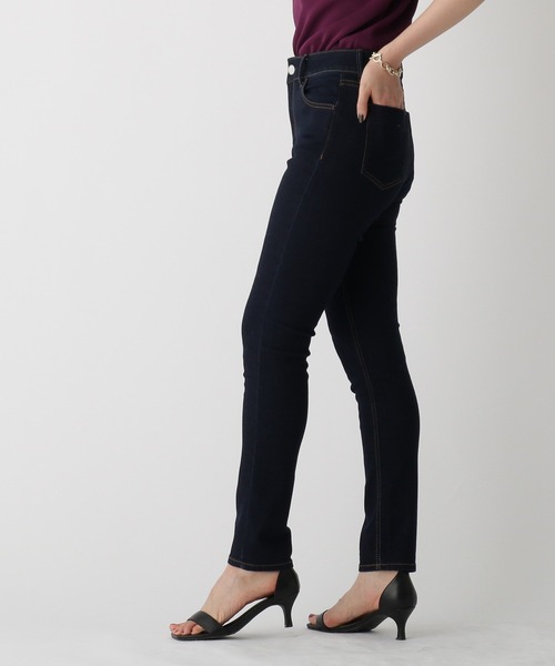 OPAQUE.CLIP（オペークドットクリップ）の「ストレッチスキニーパンツ（その他パンツ・レディース・チャコールグレー/ブラック/ダークブラウン/ライトベージュ/ブルー/ダークネイビー/ホワイト系/ダークグレー/ライトブルー・34/36/38/40/42）」の12枚目の写真