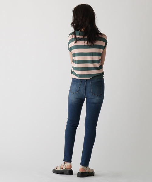 OPAQUE.CLIP（オペークドットクリップ）の「ストレッチスキニーパンツ（その他パンツ・レディース・チャコールグレー/ブラック/ダークブラウン/ライトベージュ/ブルー/ダークネイビー/ホワイト系/ダークグレー/ライトブルー・34/36/38/40/42）」の17枚目の写真