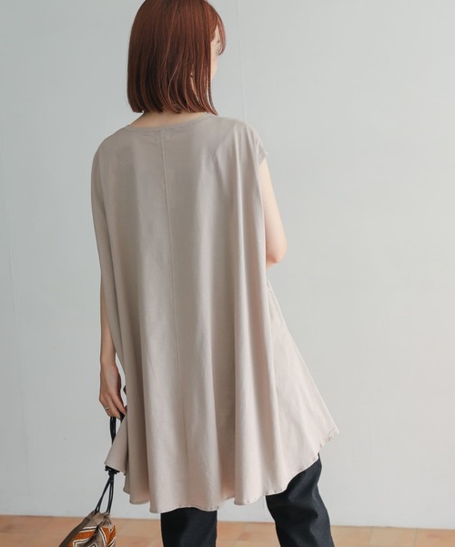 URBAN RESEARCH DOORS（アーバンリサーチドアーズ）の「フレアチュニックカットソー（Tシャツ/カットソー・レディース・チャコールグレー/ベージュ系その他・MEDIUM）」の10枚目の写真