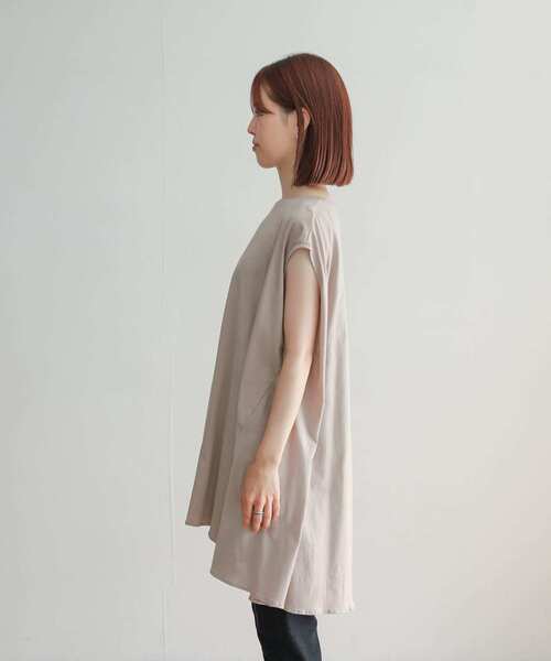 URBAN RESEARCH DOORS（アーバンリサーチドアーズ）の「フレアチュニックカットソー（Tシャツ/カットソー・レディース・チャコールグレー/ベージュ系その他・MEDIUM）」の20枚目の写真