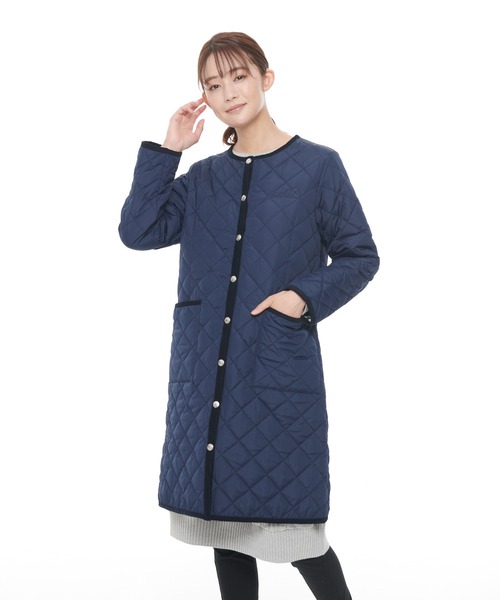 Arnold Palmer（アーノルドパーマー）の「キルティング ロングコート（ノーカラーコート・レディース・アイボリー/ネイビー・M/L）」の12枚目の写真