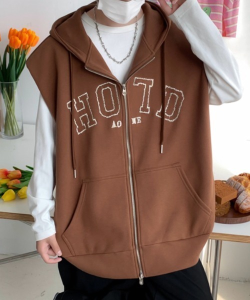 MGV(エムジーヴィー)の「カレッジロゴダブルジップベストパーカー(ベスト・メンズ・ブラウン/グレー・MEDIUM/LARGE/X-LARGE)」の6枚目の写真