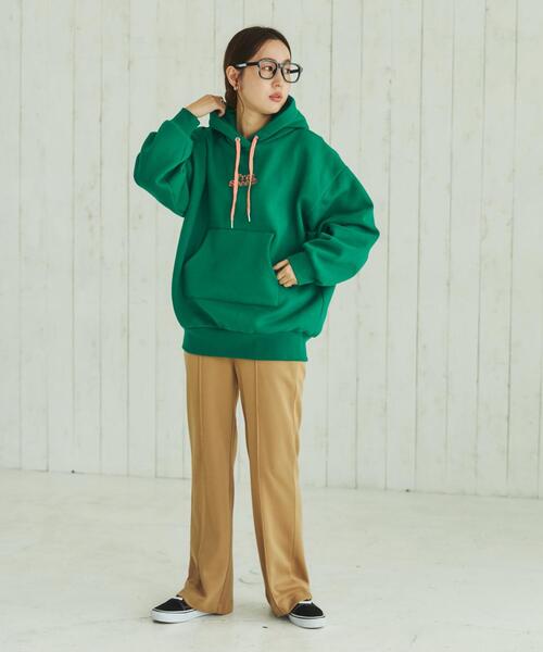 coen（コーエン）の「FreeSpeech(フリースピーチ)裏起毛フーディー（パーカー・レディース・ダークグリーン/オフホワイト・L/M）」の5枚目の写真