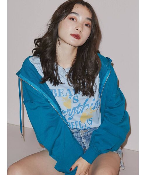 jouetie(ジュエティ)の「ショートフーディ(パーカー・レディース・ブラック/ブルー/グリーン/レッド・MEDIUM)」の3枚目の写真