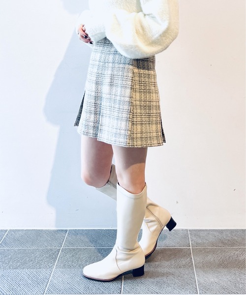 NOMAE(ノーマエ)の「ロービングチェックタックミニスカート(スカート・レディース・グレー/ブラウン・FREE)」の9枚目の写真