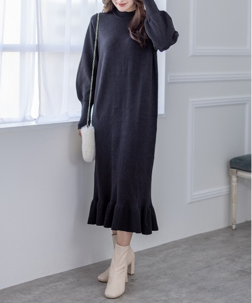 clear（クリア）の「裾フレアニットワンピース（ワンピース・レディース・グレイッシュベージュ/アイボリー/ブラック・F）」の3枚目の写真