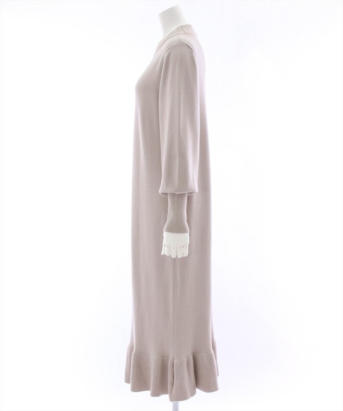 clear（クリア）の「裾フレアニットワンピース（ワンピース・レディース・グレイッシュベージュ/アイボリー/ブラック・F）」の5枚目の写真