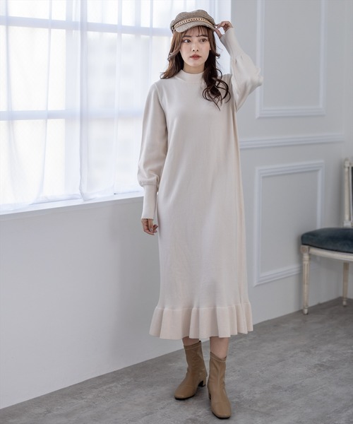 clear（クリア）の「裾フレアニットワンピース（ワンピース・レディース・グレイッシュベージュ/アイボリー/ブラック・F）」の15枚目の写真