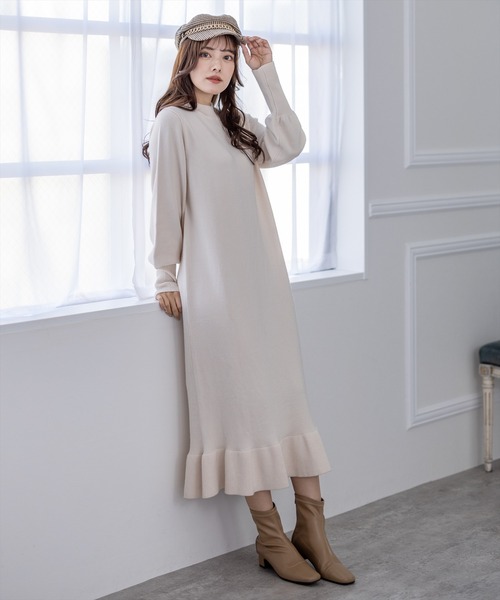clear（クリア）の「裾フレアニットワンピース（ワンピース・レディース・グレイッシュベージュ/アイボリー/ブラック・F）」の19枚目の写真