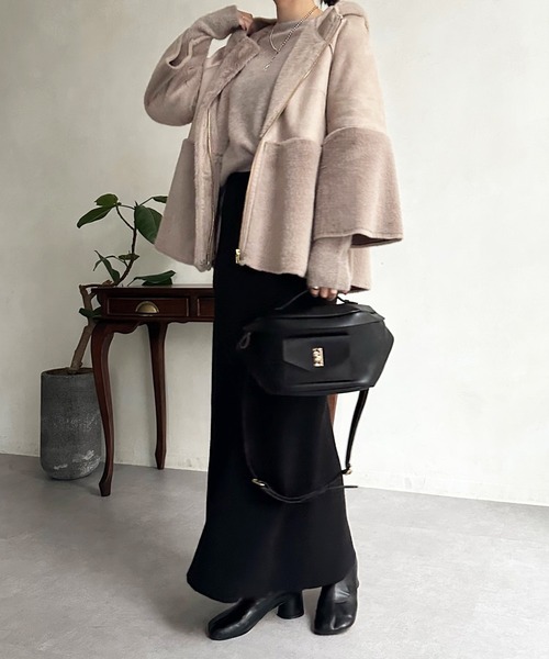 DouDou(ドゥドゥ)の「【WEB限定】フェイクムートン×ファー切替ハーフコート(その他アウター・レディース・ベージュ/モカ・FREE)」の4枚目の写真