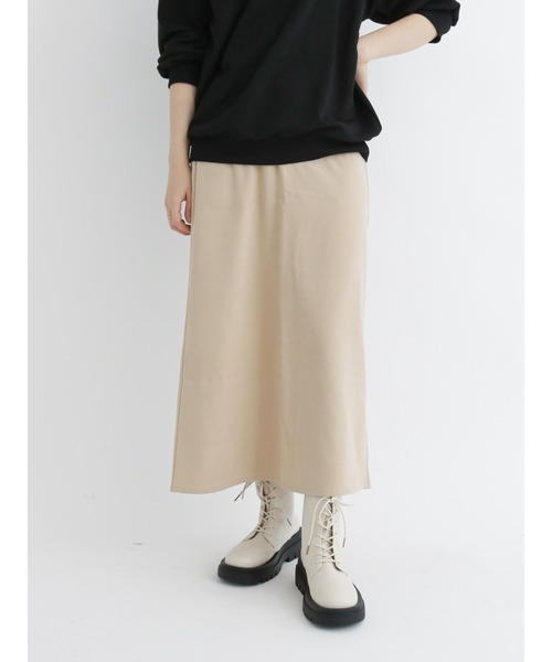 Samansa Mos2 blue(サマンサモスモスブルー)の「スエードタッチスカート(スカート・レディース・ブラック/ベージュ/ブラウン・フリ-)」の1枚目の写真