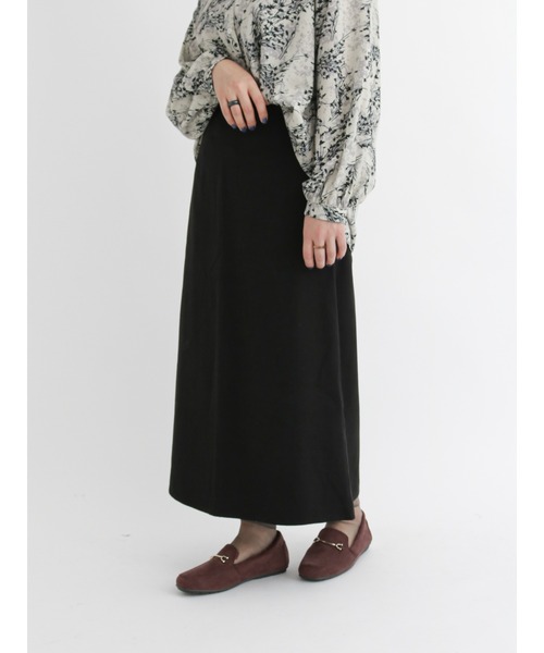 Samansa Mos2 blue(サマンサモスモスブルー)の「スエードタッチスカート(スカート・レディース・ブラック/ベージュ/ブラウン・フリ-)」の2枚目の写真