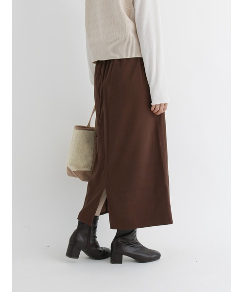 Samansa Mos2 blue(サマンサモスモスブルー)の「スエードタッチスカート(スカート・レディース・ブラック/ベージュ/ブラウン・フリ-)」の17枚目の写真