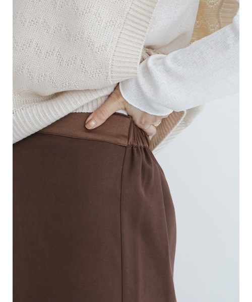 Samansa Mos2 blue(サマンサモスモスブルー)の「スエードタッチスカート(スカート・レディース・ブラック/ベージュ/ブラウン・フリ-)」の21枚目の写真