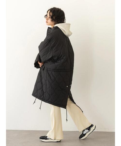 koe（コエ）の「ポリシレー中綿キルトフィッシュテールコート（その他アウター・レディース・オリーブ/ブラック・L/M）」の16枚目の写真