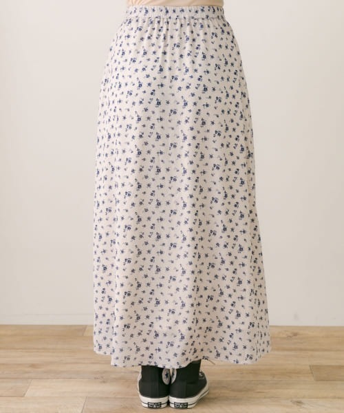 URBAN RESEARCH Sonny Label（アーバンリサーチサニーレーベル）の「スモールフラワードットプリントスカート（スカート・レディース・ネイビー/オレンジ・FREE）」の21枚目の写真