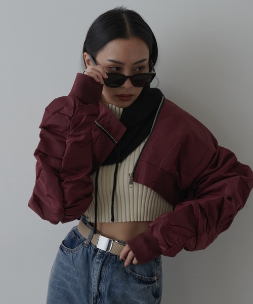 FIG&VIPER（フィグアンドバイパー）の「ショート丈ボリュームスリーブMA-１（MA-1・レディース・カーキ/ワイン・FREE）」の7枚目の写真