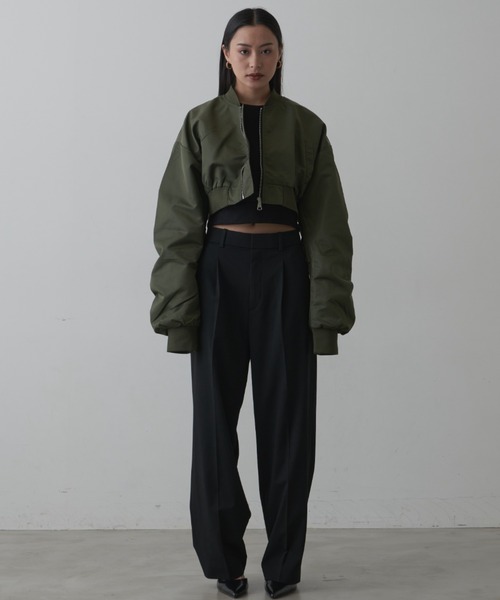 FIG&VIPER（フィグアンドバイパー）の「ショート丈ボリュームスリーブMA-１（MA-1・レディース・カーキ/ワイン・FREE）」の18枚目の写真