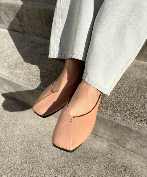 Lamoa（ラモア）の「Lamoa/スクエアトゥ フラット パンプスシューズ（パンプス・レディース・ホワイト/ブラック/ブラウン/ベージュ・36/38/40）」の21枚目の写真