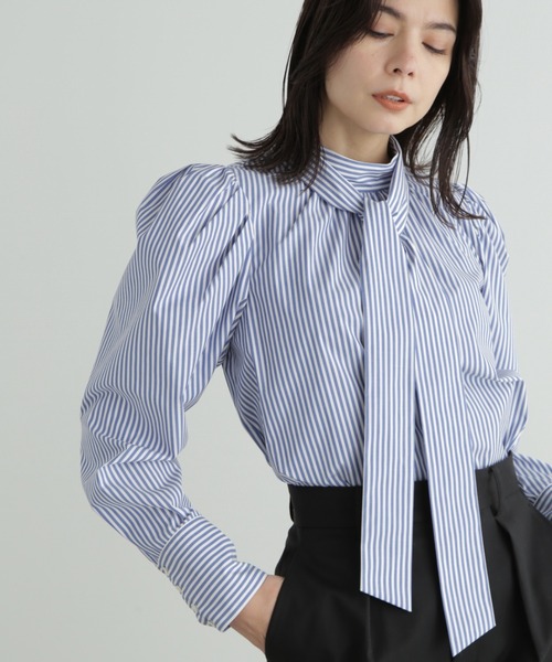 JILL STUART(ジルスチュアート)の「◆パフスリーブボウブラウス(シャツ/ブラウス・レディース・ホワイト/ブラック/ブルー・SMALL/MEDIUM)」の3枚目の写真