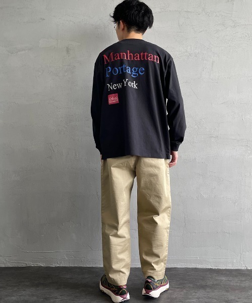 Manhattan Portage（マンハッタンポーテージ）の「【Ray 8月号掲載】[MANHATTAN PORTAGE/マンハッタンポーテージ] 別注 配色バックプリント ロングスリーブTシャツ（Tシャツ/カットソー・レディース・ホワイト/ブラック/ブルー・S/M/L/XL）」の7枚目の写真