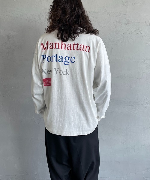Manhattan Portage（マンハッタンポーテージ）の「【Ray 8月号掲載】[MANHATTAN PORTAGE/マンハッタンポーテージ] 別注 配色バックプリント ロングスリーブTシャツ（Tシャツ/カットソー・レディース・ホワイト/ブラック/ブルー・S/M/L/XL）」の22枚目の写真