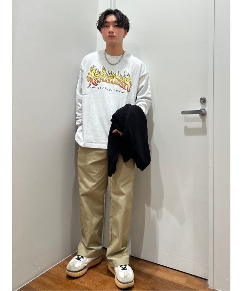 Refurbish（リファービッシュ）の「【Refurbish】ファイヤープリントロンＴ（Tシャツ/カットソー・メンズ・オフホワイト/イエロー/パープル/ブラック・M/XL/L/S）」の14枚目の写真