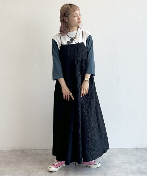 w closet(ダブルクローゼット)の「ふくれジャガードキャミワンピース(ワンピース・レディース・ブルー/オフホワイト/ブラック・FREE)」の21枚目の写真