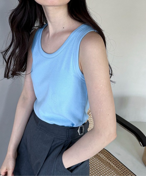 feepur(フェピュール)の「カップ付きリブタンクトップ(タンクトップ・レディース・ホワイト/サックスブルー/ピンクベージュ/ブラック・MEDIUM)」の17枚目の写真