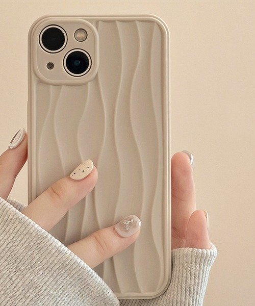 shopnikoniko（ショップニコニコ）の「韓国風 Iphoneケース 15 スマホケース うねうね ウェーブ おしゃれ  13 14（スマホケース/カバー・レディース・ブラック/アイボリー/ベージュ・iPhone 12/iPhone 12 Pro Max/iPhone 14/iPhone 11/iPhone 13 Pro/iPhone 14 Pro Max/iPhone 12 Pro/iPhone 13/iPhone 14 Pro/iPhone 15 Pro/iPhone 15/iPhone 15 Pro Max）」の21枚目の写真