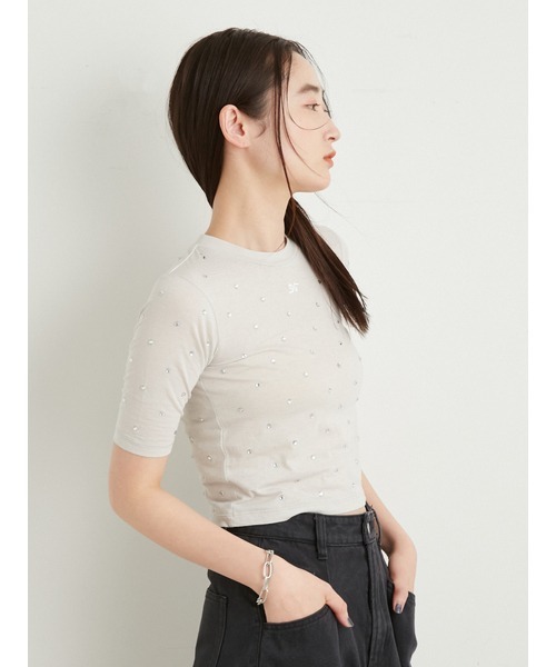 LILY BROWN CANDY STOCK フロントロゴラインストーンTシャツ LILY BROWN（リリーブラウン）の「[L.B CANDY STOCK]フロント