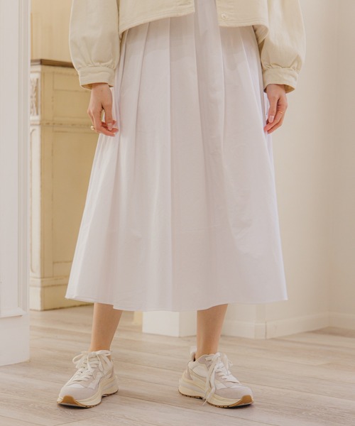 flower(フラワー)の「ツーウェイタックフレアスカート(スカート・レディース・ホワイト/ネイビー・FREE)」の2枚目の写真