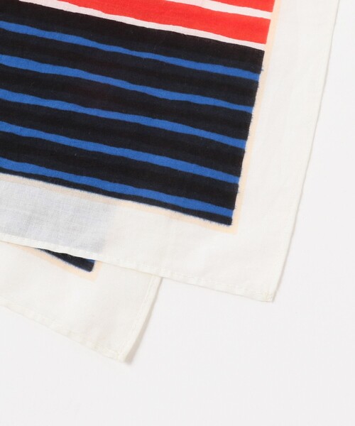 marimekko（マリメッコ）の「marimekko / Astrilli Piccolo バンダナ（バンダナ/スカーフ・レディース・その他・ONE SIZE）」の2枚目の写真