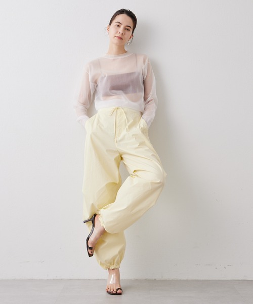 Whim Gazette（ウィムガゼット）の「【THE PAUSE】タックパラシュートパンツ（その他パンツ・レディース・チャコールグレー/レモンイエロー・FREE）」の10枚目の写真