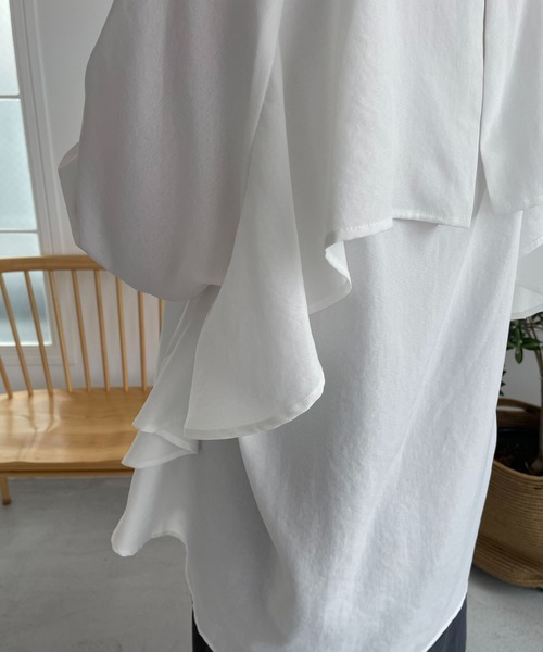 un dix cors(アンディコール)の「麻調スキッパーフリルブラウス(シャツ/ブラウス・レディース・ブラック/オフホワイト・FREE)」の16枚目の写真