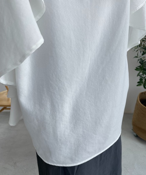 un dix cors(アンディコール)の「麻調スキッパーフリルブラウス(シャツ/ブラウス・レディース・ブラック/オフホワイト・FREE)」の19枚目の写真