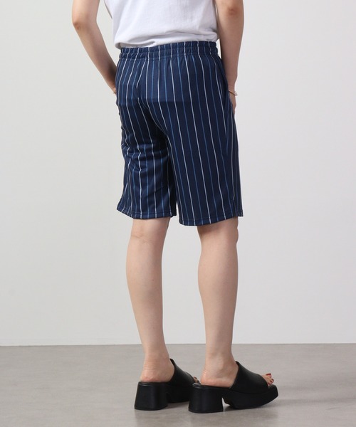 Ree&Mee（リーアンドミー）の「Ree&Mee ひんやり冷感加工 リラックス イージー パンツ 5分丈（ルームウェア/パジャマ・レディース・ベージュ系その他/ブルー系その他/レッド系その他/ホワイト系その他/ブラック系その他/ブラック系その他2/ブルー系その他2/ブルー系その他3・FREE）」の19枚目の写真