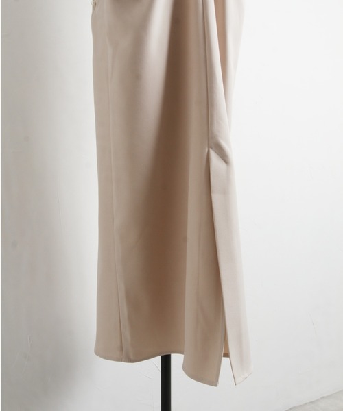 tocco closet（トッコ　クローゼット）の「【ZOZO限定】パール付き後ろりぼんジャンパースカート（ジャンパースカート・レディース・ブラック/グレイッシュベージュ・M）」の20枚目の写真