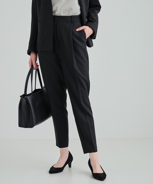 SHOO・LA・RUE（シューラルー）の「◆【S-3L/洗える/通勤/セレモニーにも】ダブルクロス プルオンテーパードパンツ【CIRCRIC】（その他パンツ・レディース・ベージュ系その他7/ブラック系3/ブルー系その他5・05/03/01/02/04）」の2枚目の写真