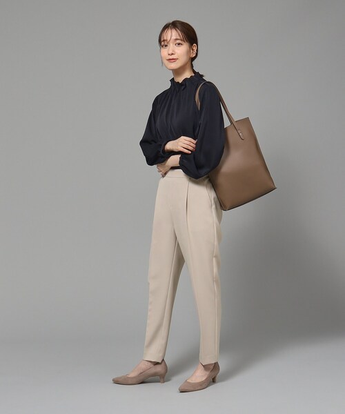 SHOO・LA・RUE（シューラルー）の「◆【S-3L/洗える/通勤/セレモニーにも】ダブルクロス プルオンテーパードパンツ【CIRCRIC】（その他パンツ・レディース・ベージュ系その他7/ブラック系3/ブルー系その他5・05/03/01/02/04）」の9枚目の写真