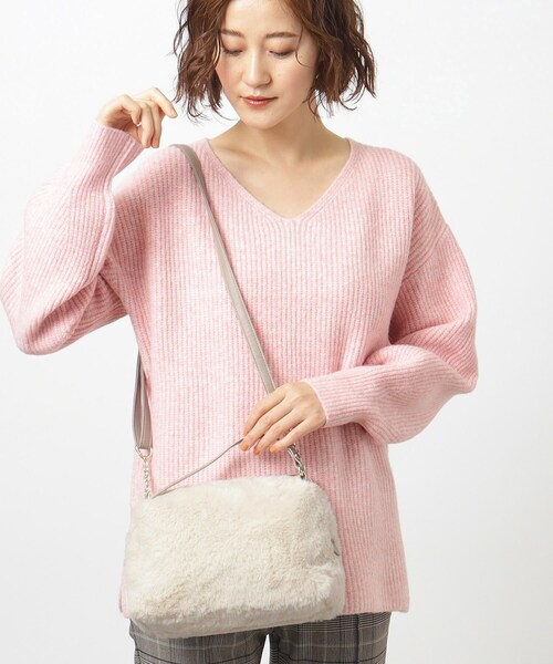 grove（グローブ）の「◆【ヒルナンデス！で紹介】ダブルハンドルエコファーチェーンショルダー（ショルダーバッグ・レディース・ブラウン系その他/ライトベージュ/アイボリー/ダークグレー・00）」の7枚目の写真