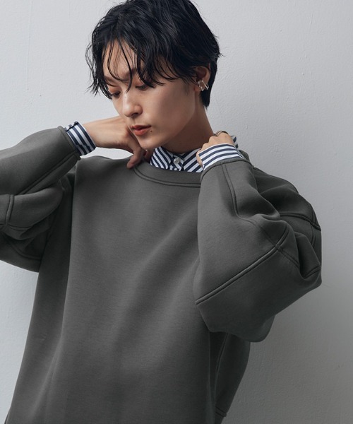 Pierrot（ピエロ）の「[RASW]ランタンスリーブダンボールプルオーバー（スウェット・レディース・チャコールグレー/ブラック/アイボリー・M）」の11枚目の写真