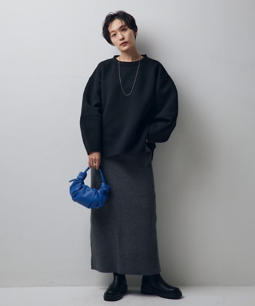 Pierrot（ピエロ）の「[RASW]ランタンスリーブダンボールプルオーバー（スウェット・レディース・チャコールグレー/ブラック/アイボリー・M）」の16枚目の写真