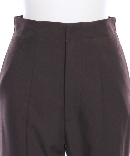 clear（クリア）の「裾スリットスリムパンツ[低身長用サイズ有]≪2024SS≫（スラックス・レディース・グレー/ブラウン/ブラック・S/M/XS）」の8枚目の写真