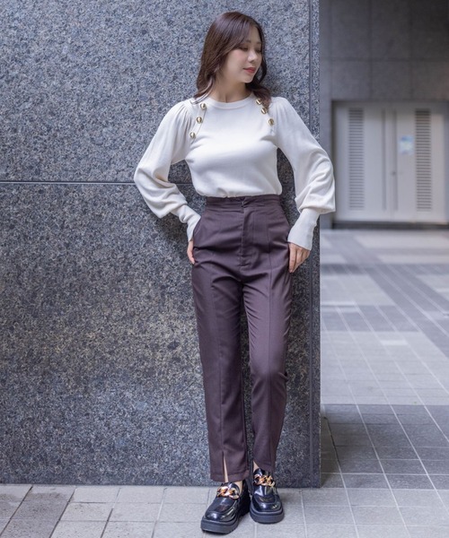 clear（クリア）の「裾スリットスリムパンツ[低身長用サイズ有]≪2024SS≫（スラックス・レディース・グレー/ブラウン/ブラック・S/M/XS）」の16枚目の写真