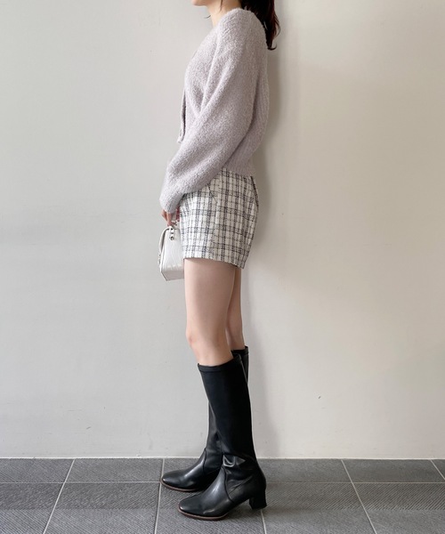 NOMAE(ノーマエ)の「モールフェザーショートカーディガン(カーディガン/ボレロ・レディース・ダークグレー/グレー/ピンク/アイボリー・FREE)」の13枚目の写真